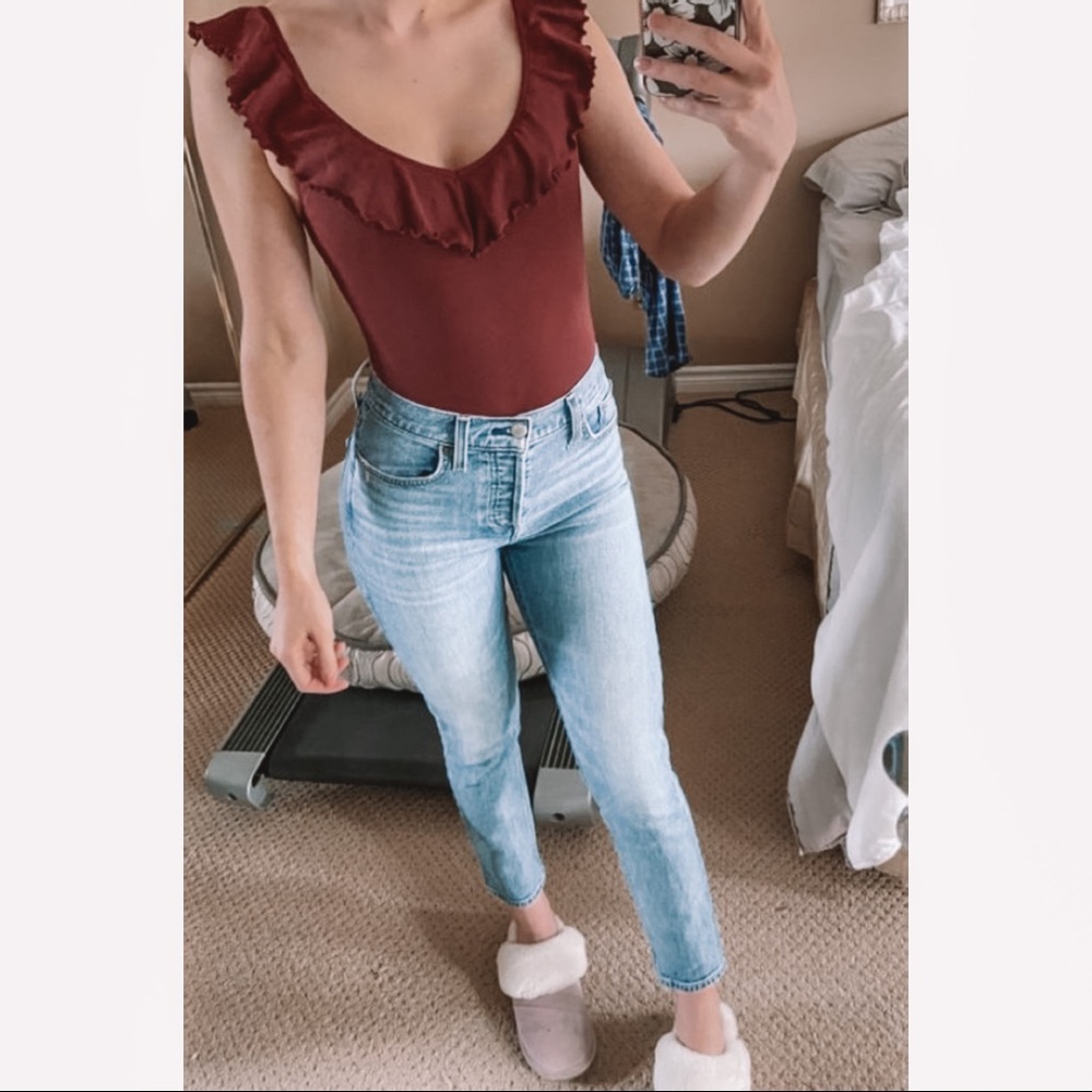 Wilfred free Aritzia bodysuit